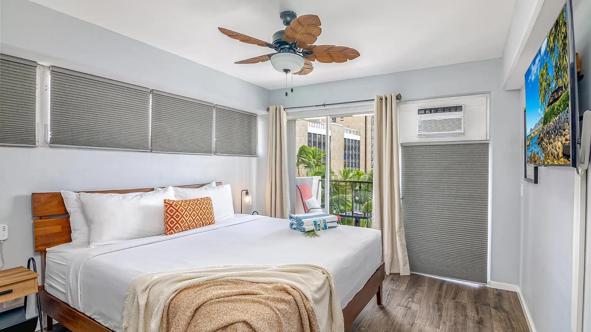 Kuhio At Waikiki 2Br And 2Ba Condo Near Beach With Parking Honolulu 0*,