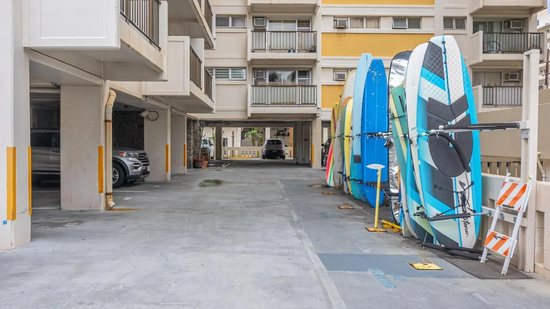 Kuhio At Waikiki 2Br And 2Ba Condo Near Beach With Parking Honolulu 0*,  United States