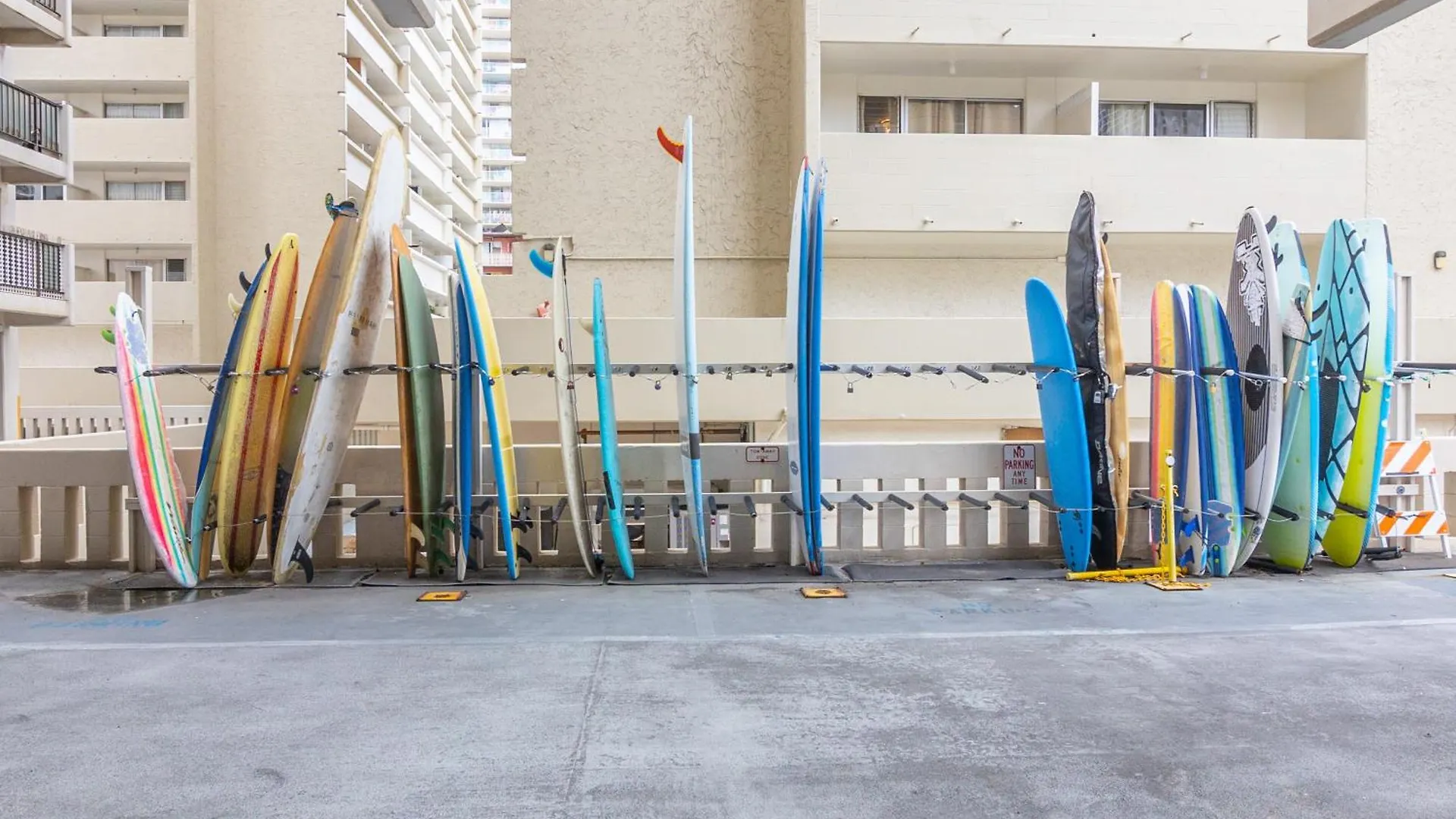 Apartment Kuhio At Waikiki 2Br And 2Ba Condo Near Beach With Parking Honolulu